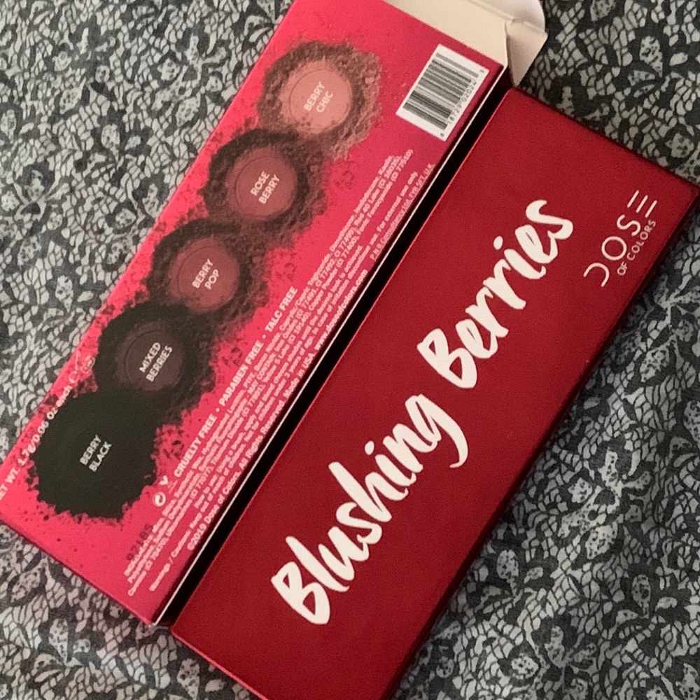 DOSE of Color Blushing Berries Palette